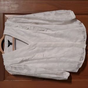 Vera Wang Simply Vera white flowery sheer blouse - S